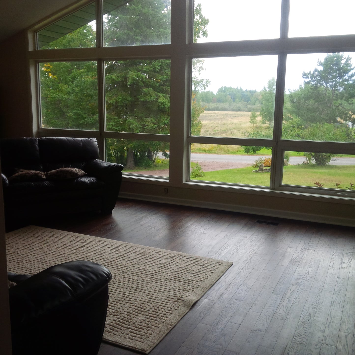 Solid Norway Pine Flooring
